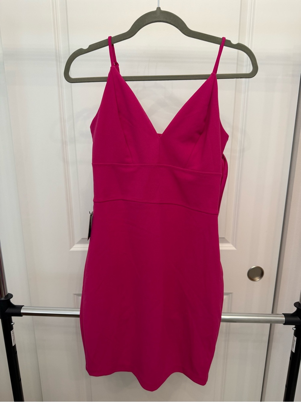 Express Women’s Fuchsia Spaghetti Strap V-Neck Dress